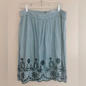 Powder blue knee length skirt, DownEast, size large.